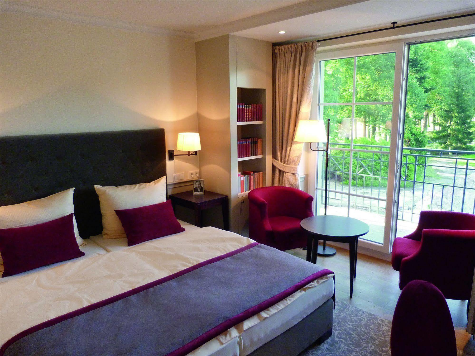 Parkhotel Surenburg Герстель Екстер'єр фото